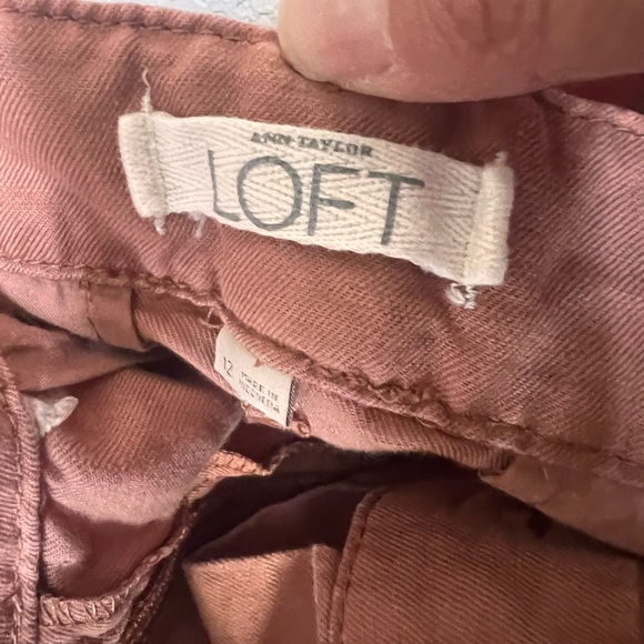 Ann Taylor Loft Casual Linen blend Pink Shorts, size 12 - Picture 10 of 12